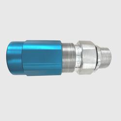 Conector MC azul marca Crouse Hinds.