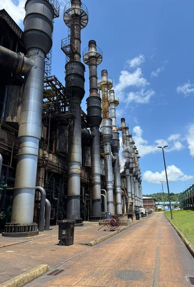 Comercio industrial en una planta